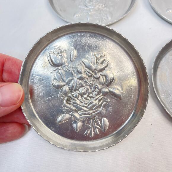 Vintage 7pc Aluminum Beverage Drink Coasters Country Farmhouse Pressed Floral - Picture 2 of 6
